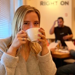 Meet your Posher, Amy